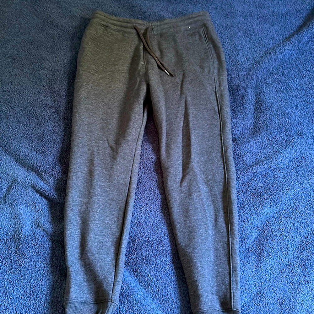 Men’s Hollister Joggers (Brand New!)